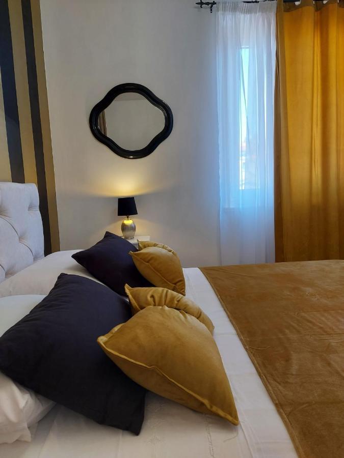 Split Luxury Oasis Lejlighed Eksteriør billede